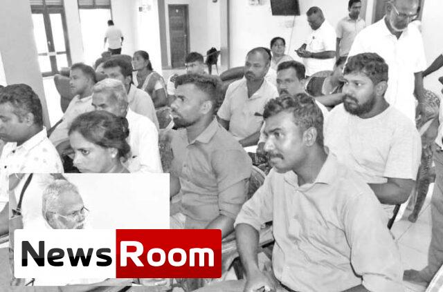News-Room-උතුරේ-ධීවර-සංගම්-නියෝජිතයෝ-පිරිසක්-ගැටලුවලට-විසඳුම්.jpg