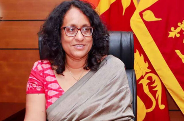News-Room-ආගමික-විෂයන්වලට-විද්x200dයා-පීඨ-ඩිප්ලෝමාධාරීන්-බඳවා-ගන්නවා.jpg