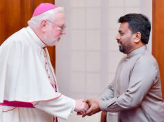 News Room : පාප් තුමන් ලංකාවට…