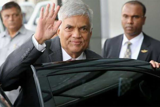 News Room : සිංගප්පූරුවේදී බයිපාස් කරගෙන රනිල් ලංකාවට එයි..