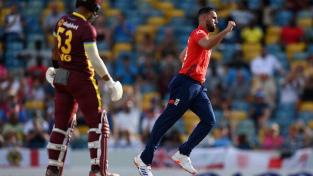 News Room : Phil Salt’s century, Saqib Mahmood’s four, power