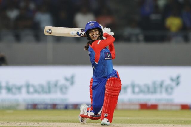 News Room : Mandhana, bowlers help RCB cruise past Delhi