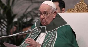 News Room Pope Francis suffers new breathing crisis
