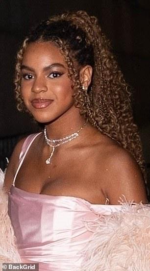 News Room : Beyonce’s girl Blue Ivy, 13, looks just like her famous mom as she supports grandma Tina Knowles at Angel Ball