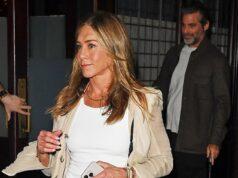 News Room : How Jennifer Aniston fixed my broken heart, by her new man: Hypnotherapist and life coach opens up on how Friends star has made him smile again after ‘unhealthy relationship’ left him ‘broken’