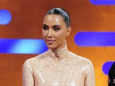 News Room : Kim Kardashian claims she will be a lawyer in 2 weeks… despite not knowing if she passed the bar