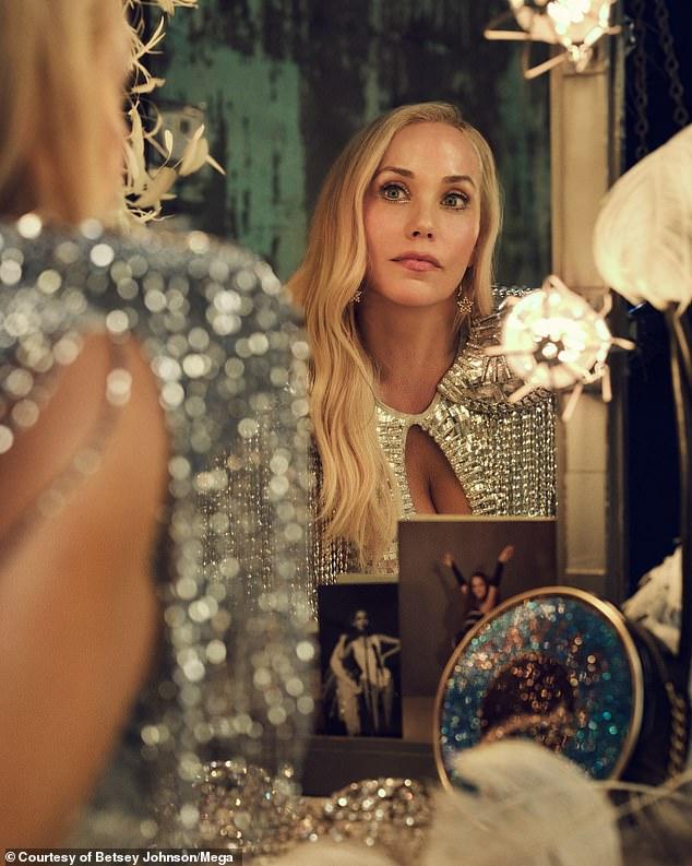 News Room : Elizabeth Berkley, 53, marks Showgirls’ 30th anniversary… after stripper film ruined her career