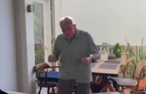 News Room Guess who Iconic Neighbours star 90 re emerges
