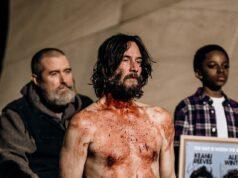 News Room : Keanu Reeves, 61, flaunts buff body as he strips down to UNDERWEAR for blood-soaked Waiting for Godot encore