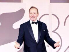 News Room : Kevin Spacey sets record straight on rumors he’s homeless