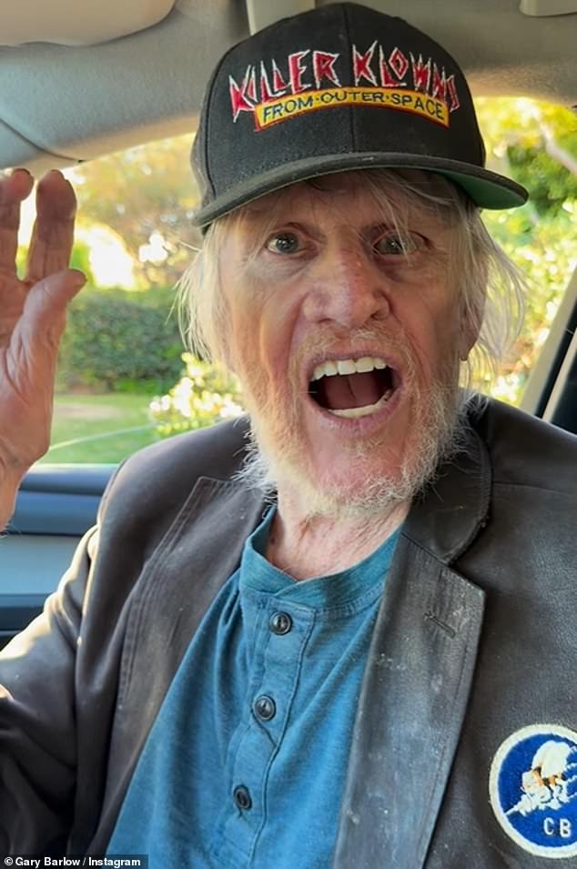 News Room : Fans notice bizarre detail in Gary Busey’s new video… three months after he was handed groping sentence