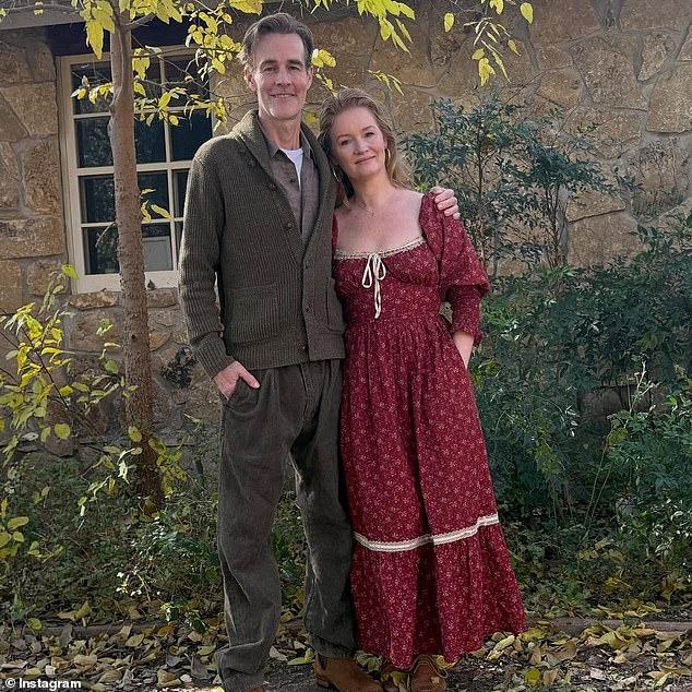 News Room : James Van Der Beek smiles alongside devoted wife in heartwarming holiday snap amid his battle with cancer