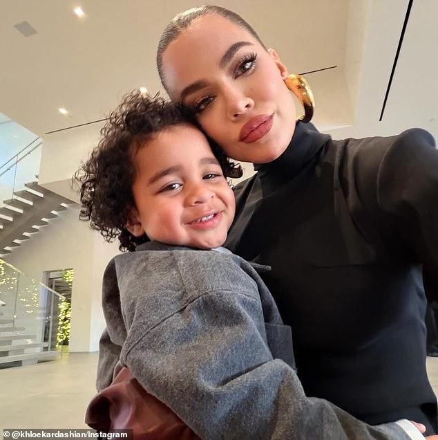News Room : Khloe Kardashian shows parent's worst nightmare after