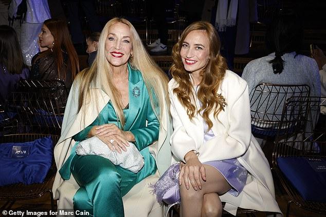 News Room : Jerry Hall, 69, joins her lookalike daughter