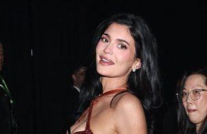 News Room Kylie Jenner shimmers in show stopping gown to