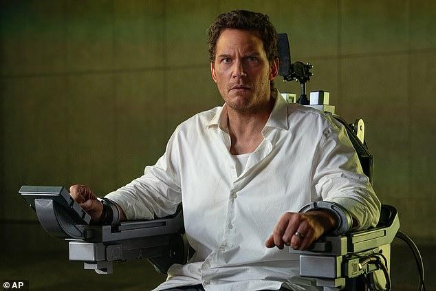 News Room : Monster winter storm freezes U.S. box office