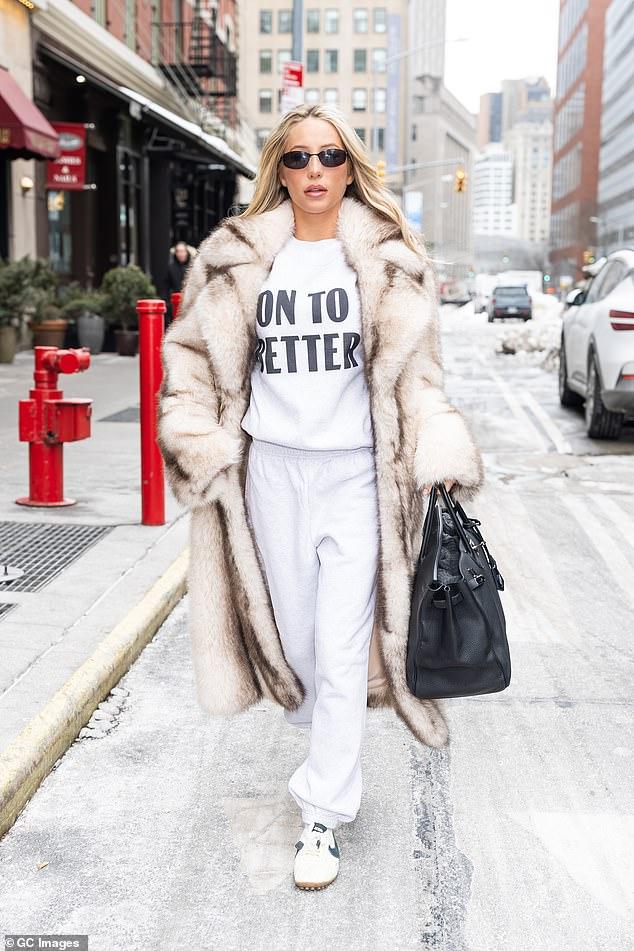 News Room : Alix Earle sends coded message to ex Braxton Berrios as she surfaces in NYC after VERY flirty run-in with Tom Brady at Super Bowl bash