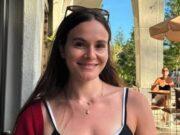 News Room Holly Ramsay showcases her abs in a