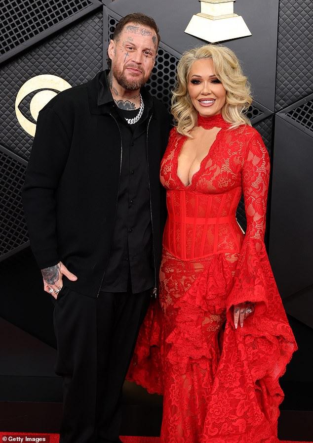 News Room : Jelly Roll’s wife Bunnie Xo reveals sex life challenges prior to his mammoth 300lbs weight loss