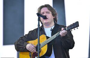 News Room : Lewis Capaldi and Billie Eilish lead celebrities who have been breaking the stigma around Tourette’s Syndrome – as condition is highlighted after BAFTAs N-word scandal News Room Lewis Capaldi and Billie Eilish lead celebrities