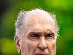News Room : Robert Duvall is remembered by his Godfather co-stars Robert De Niro and Al Pacino as celebrity tributes pour in