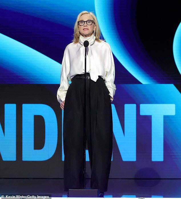 News Room : Weapons star Amy Madigan presents Independent Spirit Award ahead of best supporting actress Oscar showdown