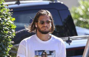 News Room : Her biggest fan! Cringeworthy moment Dina Broadhurst’s new beau wears a T-shirt emblazoned with her photo as they step out for a date in Double Bay News Room Her biggest fan Cringeworthy moment Dina Broadhursts