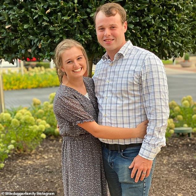 News Room : Joseph Duggar's wife Kendra is arrested for