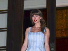 News Room : Taylor Swift joins father Scott and pals for dinner as major celebrity event is MOVED to avoid clashing with her wedding to Travis Kelce