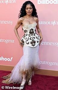 News Room : Teyana Taylor wows in a daring corset