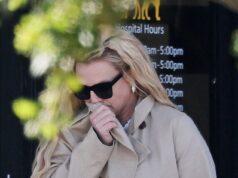 News Room : Britney Spears spotted with bruised legs as she breaks cover after wild night out at restaurant and liquor store