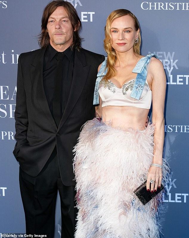 News Room : Diane Kruger glows in embellished bralette and