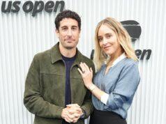 News Room : Jason Biggs’ sudden ‘change’ that led to Jenny Mollen split: Insiders reveal explosive new details about his ‘ego’… and the ‘wedge’ that drove them apart