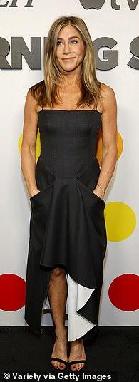 News Room : Jennifer Aniston, Angelina Jolie, Brad Pitt and