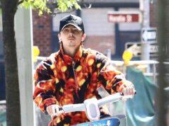 News Room : Timothee Chalamet enjoys an E-bike ride in NYC after Knicks game ‘manspreading’ gaffe