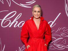 News Room : Gigi and Bella Hadid’s mother Yolanda, 62, is engaged to real estate developer a year after breakup