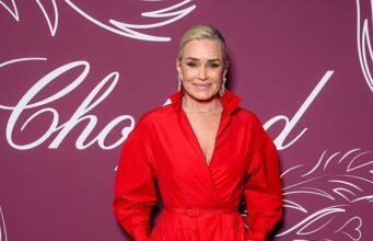 News Room : Gigi and Bella Hadid’s mother Yolanda, 62, is engaged to real estate developer a year after breakup News Room Gigi and Bella Hadids mother Yolanda 62