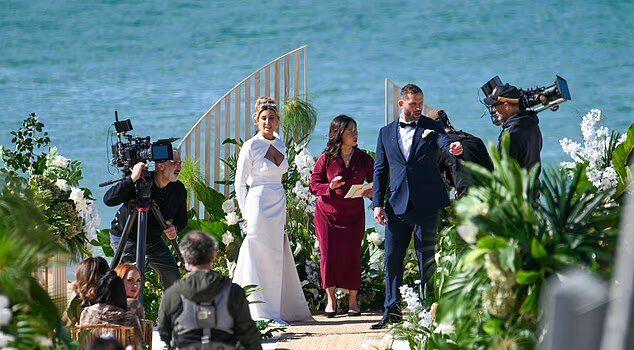 News Room : Married At First Sight in crisis! Producers launch desperate search for older grooms as casting overhaul throws 2027 season into chaos News Room Married At First Sight in crisis Producers