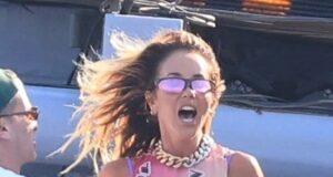 News Room : Ciggie-smoking Pip Edwards lets loose in Mykonos like no one is watching: Who’s who of socialites – including a skinny Shelley Sullivan – party on a yacht for wild Euro summer News Room Ciggie smoking Pip Edwards lets loose in Mykonos