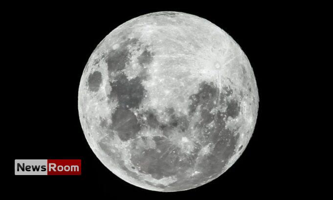 News Room : Scientists discover water inside tiny beads of glass on moon