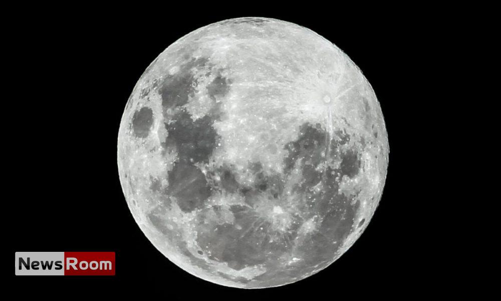 News Room : Scientists discover water inside tiny beads of