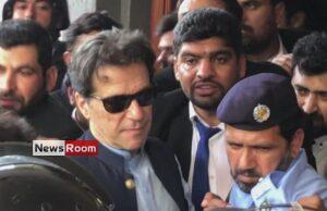 News Room : Imran Khan leaves court after being granted bail News Room Imran Khan leaves court after being granted