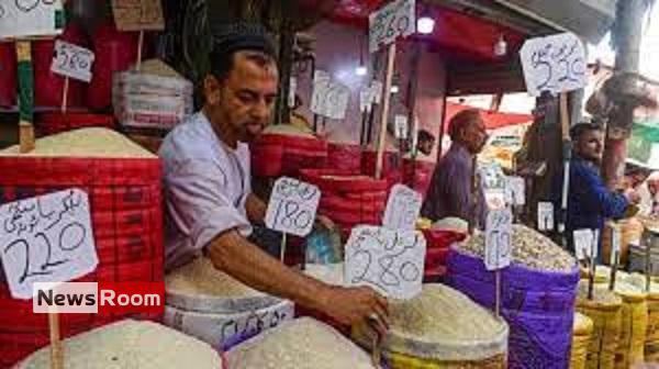 News Room : Crisis-hit Pakistan strikes $3bn funding deal with