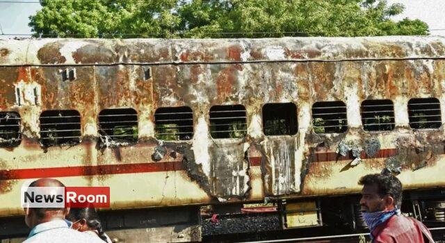News Room : Nine dead as gas canister sets off deadly explosion on train in India News Room Nine dead as gas canister sets off
