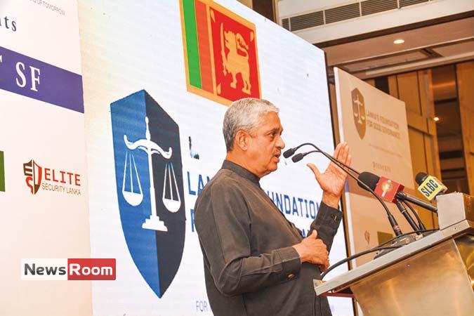 News Room : SF calls for system overhaul, protests against