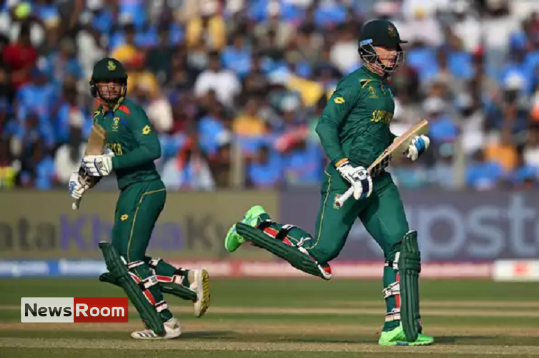 News Room : De Kock, van der Dussen tons power