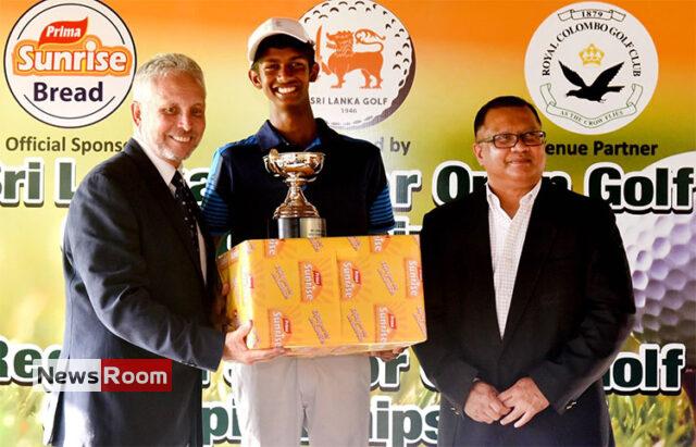 News Room : Jevahn and Kaya stamp their class –