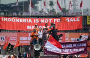 News Room : Indonesia legislature scraps election law changes after protests – The Island