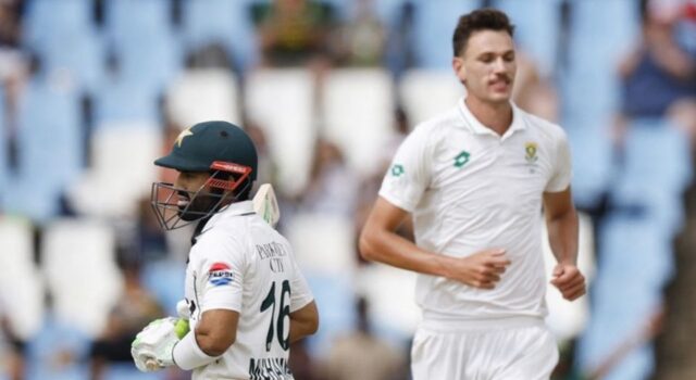 News Room Abbas Shahzad give Pakistan hope of defending