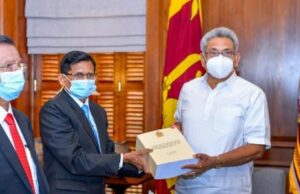 News Room : RTI Commission Chairman Upali Abeyratne Resigns